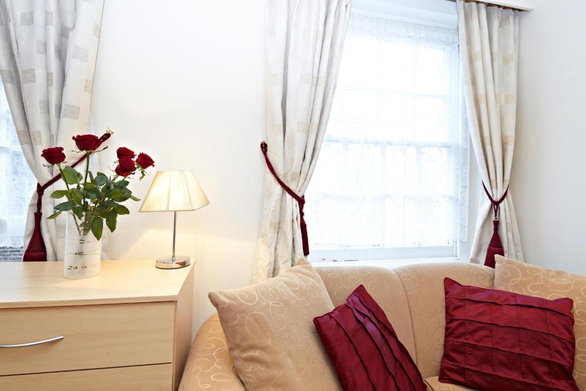 Sapphire Appartement Londen Buitenkant foto