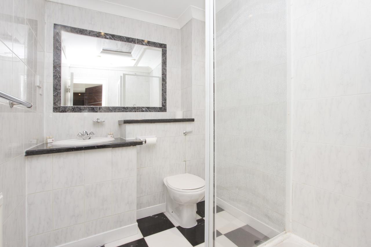 Sapphire Appartement Londen Buitenkant foto
